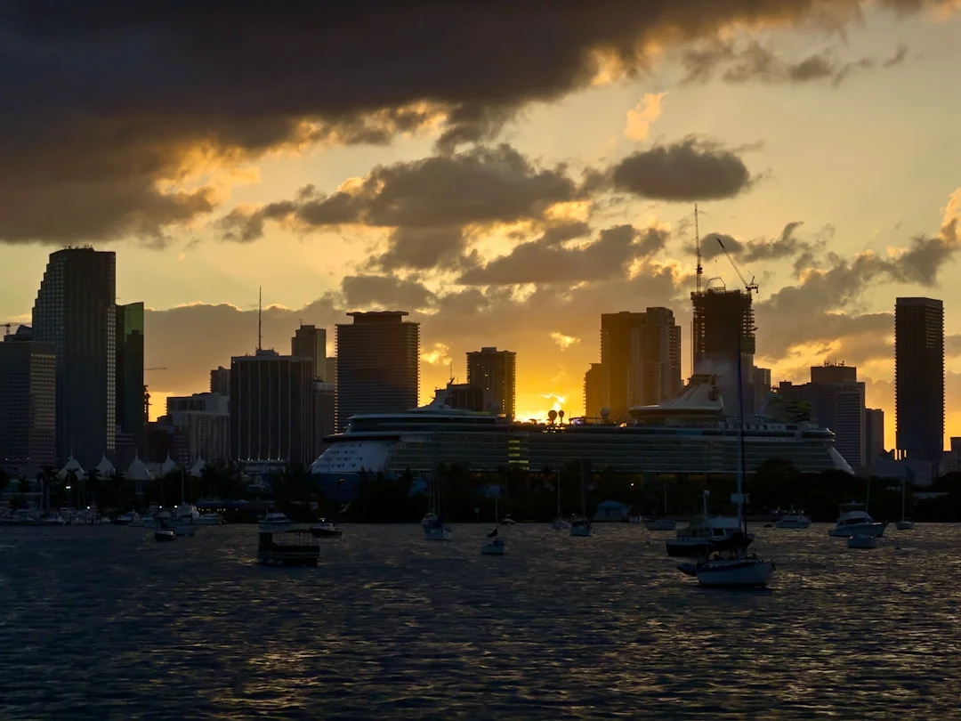 Miami scenic view and landmarks