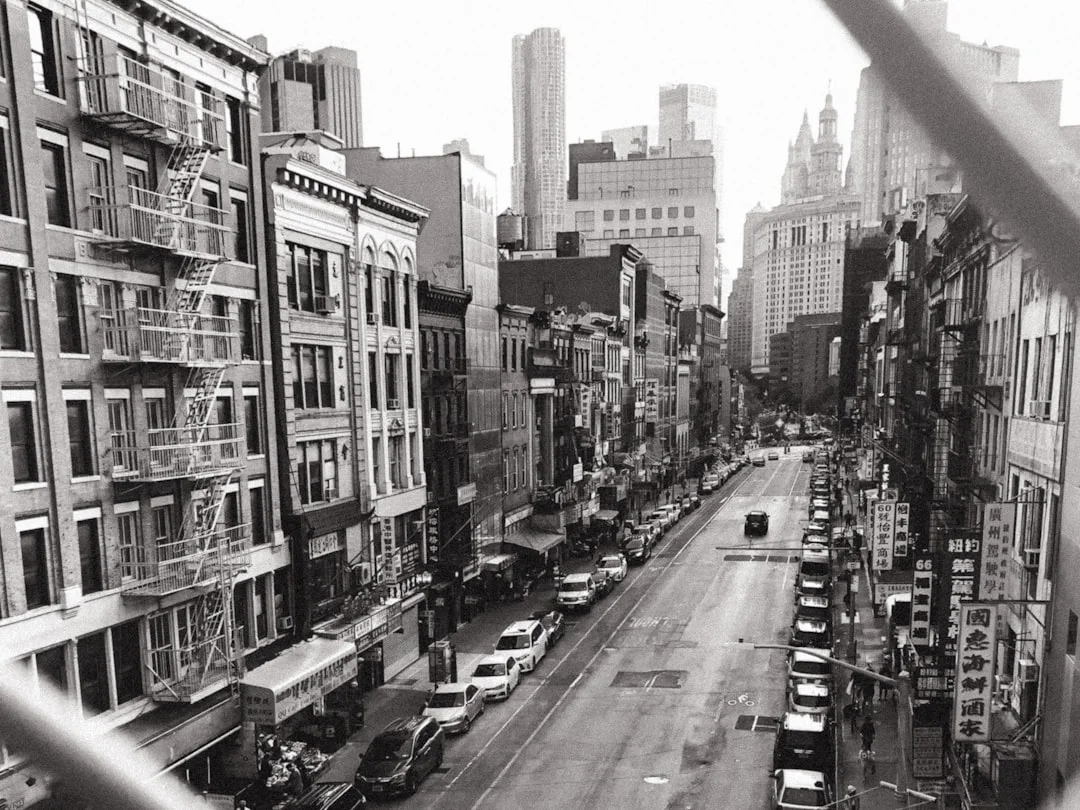 New York local atmosphere and culture