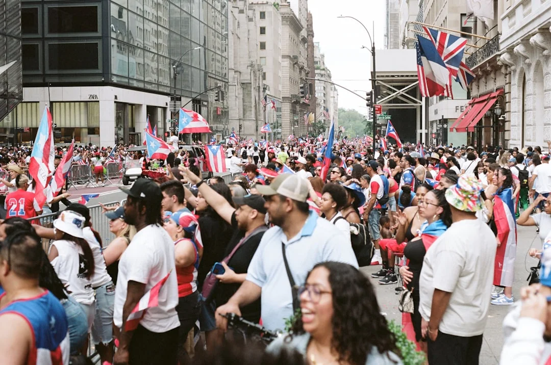 New York local atmosphere and culture